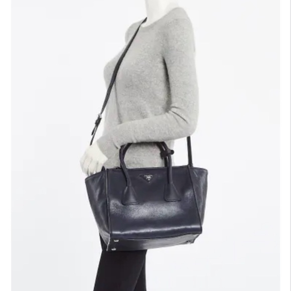 PRADA RARE AUTH LIKE NEWGlacé Calfskin Leather Twin Pocket Double HandleTote Bag - Picture 4 of 16